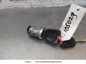 O178923 Gebruikte sleutel+contactslot Ford Fiesta