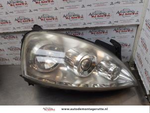 O178941 Gebruikte koplamp rechts Opel Corsa