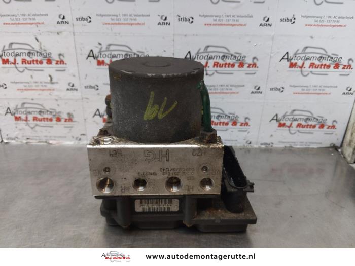 Gebruikte ABS Pomp Opel Corsa O178945