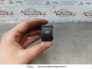 O179012 Gebruikte ruit schakelaar elektrisch Audi A6
