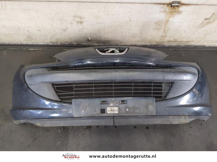 Gebruikte Bumper voor Peugeot 206 PLUS O179039