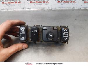 O179051 Gebruikte combischakelaar ramen Mercedes CLK