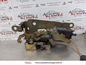 O179100 Gebruikte portierslot mechaniek 2deurs links Smart Fortwo