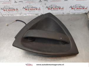 O179107 Gebruikte portiergreep 2deurs links Smart Fortwo