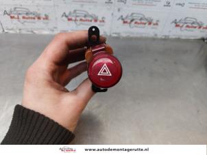 O179136 Gebruikte gevarenlicht schakelaar Honda Civic