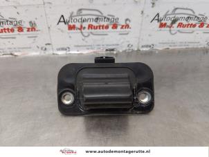 O179133 Gebruikte schakelaar achterklep Honda Civic