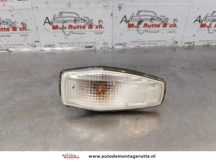 Gebruikte Knipperlicht Scherm rechts-voor Kia Carens O179153