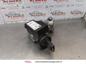 O179172 Gebruikte kontaktslot+sleutel Nissan Micra