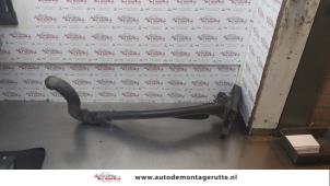 O179273 Gebruikte vulpijp brandstoftank Renault Master