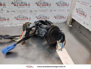 O179331 Gebruikte sleutel+contactslot Honda Logo