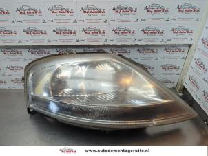 O179384 Gebruikte koplamp rechts Citroen C3