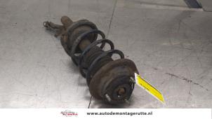 O179385 Gebruikte veerpoot links-voor Ford Focus