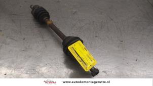 O179410 Gebruikte homokineetas links-voor Mazda 2.