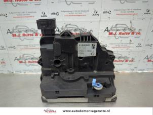 O179462 Gebruikte slotmechaniek portier 4deurs rechts-voor Fiat Punto