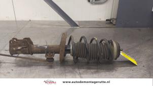O179464 Gebruikte schokdemperpoot links-voor Fiat Punto Grande