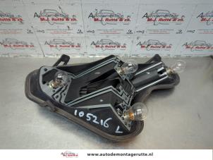 O179475 Gebruikte fitting achterlicht links Peugeot 308