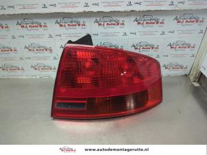 O179490 Gebruikte achterlicht rechts Audi A4