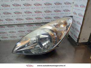 O179497 Gebruikte koplamp links Hyundai I20