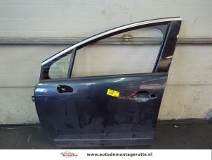 O179535 Gebruikte portier 4deurs links-voor Peugeot 3008