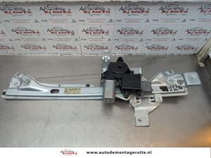 O179574 Gebruikte raammechaniek 4deurs links-achter Peugeot 3008