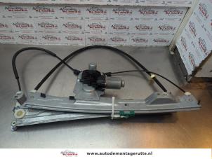 O179575 Gebruikte raammechaniek 2deurs rechts-voor Renault Clio