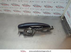 O179654 Gebruikte portiergreep 4deurs links-achter Peugeot 3008