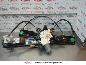 O179755 Gebruikte ruitmechaniek 4deurs links-voor Ford Focus