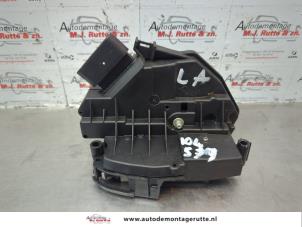 O179758 Gebruikte slotmechaniek portier 4deurs links-achter Ford Focus