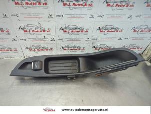 O179772 Gebruikte schakelaar elektrisch raam Ford Focus