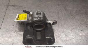 O179839 Gebruikte remklauw (tang) links-voor Renault Megane Scenic