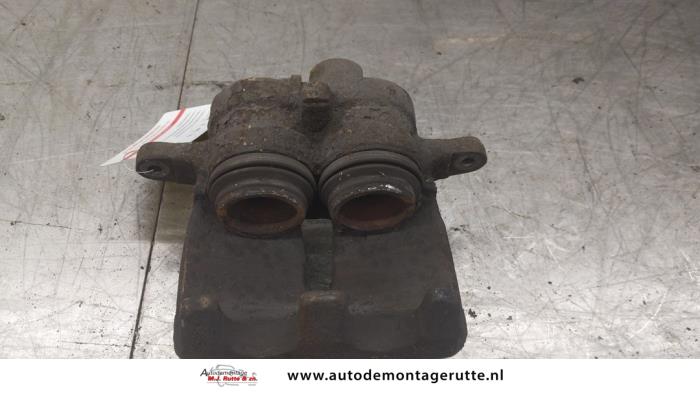 Gebruikte Remklauw (Tang) rechts-voor Landrover Range Rover O179854