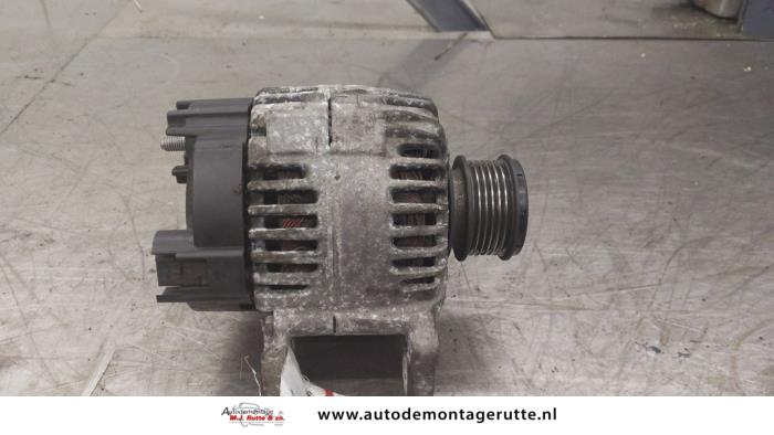 Gebruikte Dynamo Volkswagen Caddy O179884