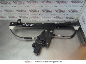 O180082 Gebruikte raammechaniek 2deurs links-voor Fiat Doblo