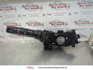 O180142 Gebruikte pinker schakelaar Kia Picanto