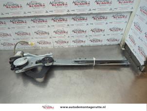 O180218 Gebruikte raammechaniek 4deurs rechts-voor Chevrolet Aveo