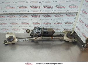 O180319 Gebruikte ruitenwismotor+mechaniek Nissan Micra