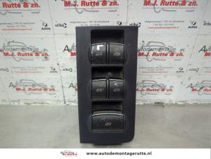 O180505 Gebruikte schakelblok ruiten Audi A4