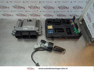 O180535 Gebruikte kontaktslot + computer Citroen C5