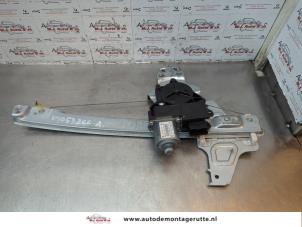O180585 Gebruikte ruitmechaniek 4deurs links-achter Citroen C5