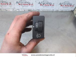 O180590 Gebruikte schakelaar koplamp ihv Audi A6