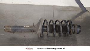 O180652 Gebruikte veerpoot rechts-voor Volkswagen Golf
