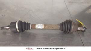 O180675 Gebruikte aandrijfas links-voor Peugeot Partner
