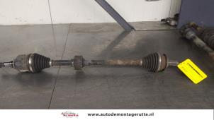 O180676 Gebruikte cardanas rechts-voor (vwa) Subaru Trezia