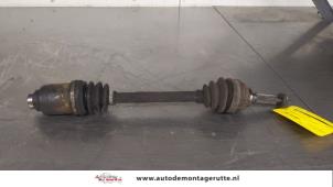 O180691 Gebruikte cardanas links-voor (vwa) Suzuki Alto