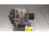 Dynamo van een Volkswagen New Beetle (9C1/9G1), 1998 / 2010 1.6, Hatchback, 2Dr, Benzine, 1.595cc, 75kW (102pk), FWD, AYD, 2000-06 / 2005-06, 9C1 2003