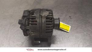 O180744 Gebruikte alternator Volkswagen Touran