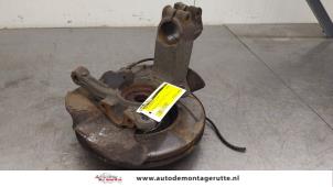 O180780 Gebruikte asschenkel links-voor Volkswagen Transporter
