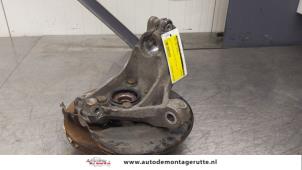 O180781 Gebruikte asschenkel rechts-voor Volvo V40