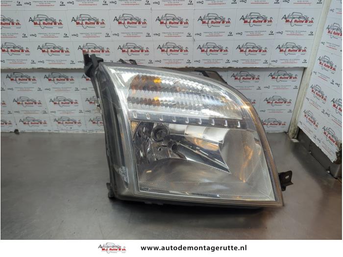 Gebruikte Rechter Koplamp Ford Fusion O180803