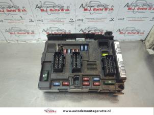 O180859 Gebruikte zekeringkast Peugeot 206